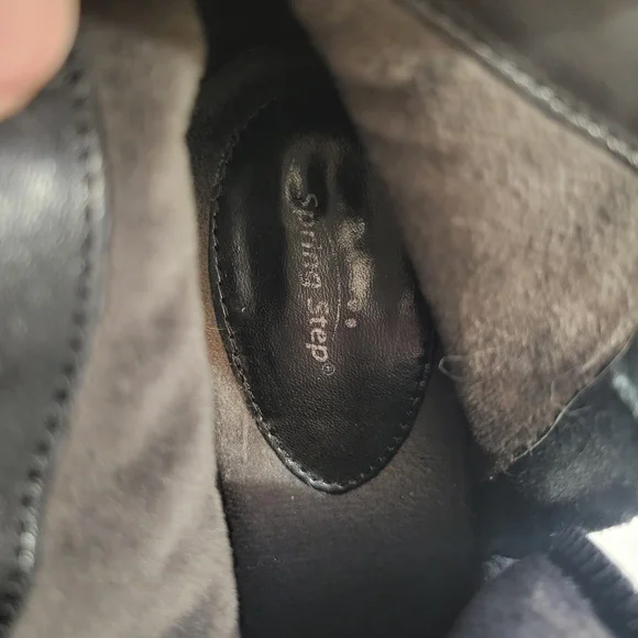 Spring Step "Stockholm" Black Leather Ankle Boots - Picture 8 of 8
